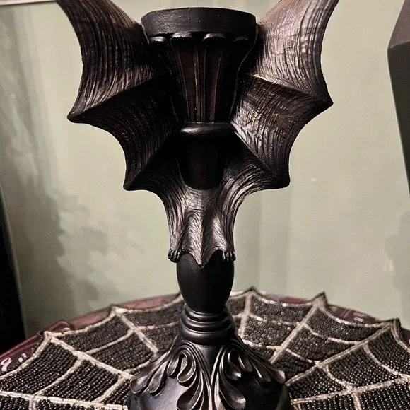 Bat Candle Holder - Picture 7 of 10